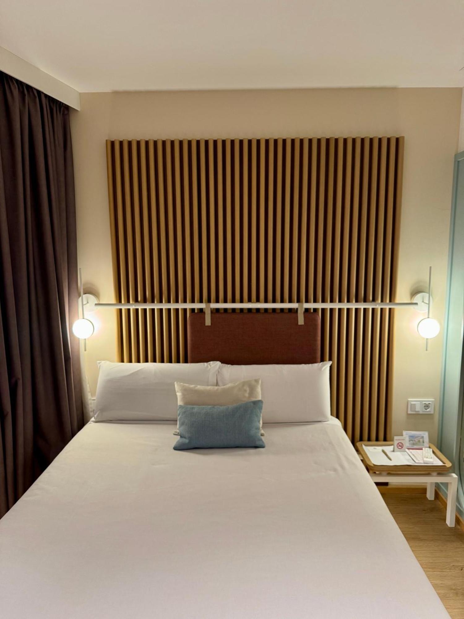 Hotel Leonor Conil Conil De La Frontera Zimmer foto